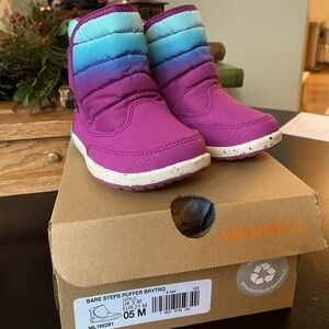 Merrell Bare Steps Puffer Boot in Berry/Turq size 5